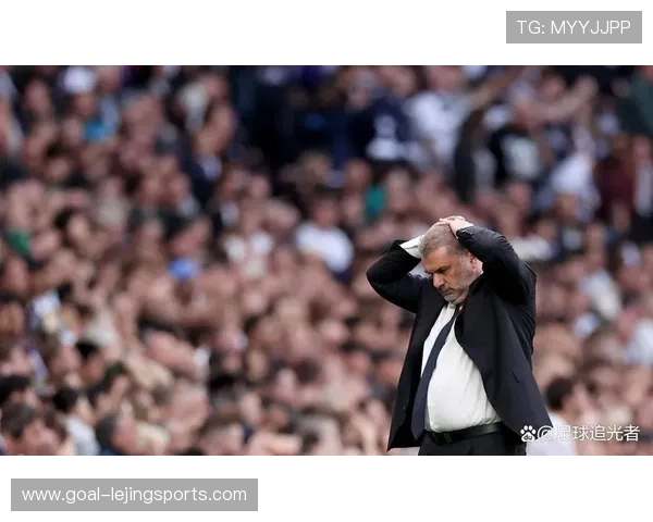 足球球星回应风波引发热议展现赛场之外的真实一面